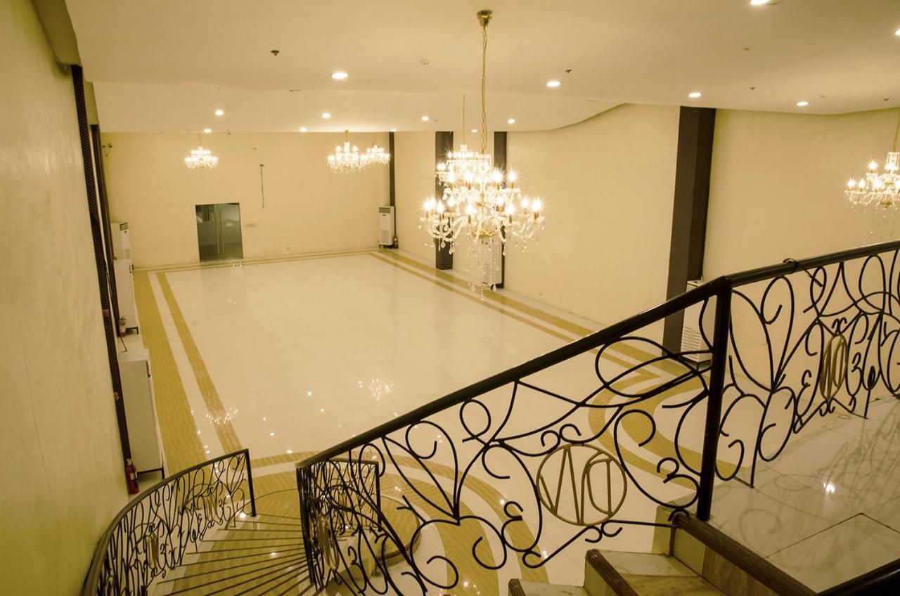 Dreamwave Hotel Ilagan Exterior foto